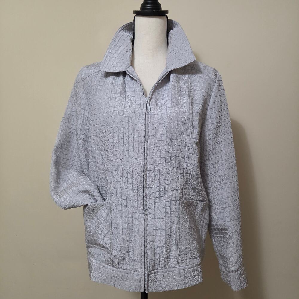 Susan Graver Style Medium Textured Zip Lined Jacket Silver Gray